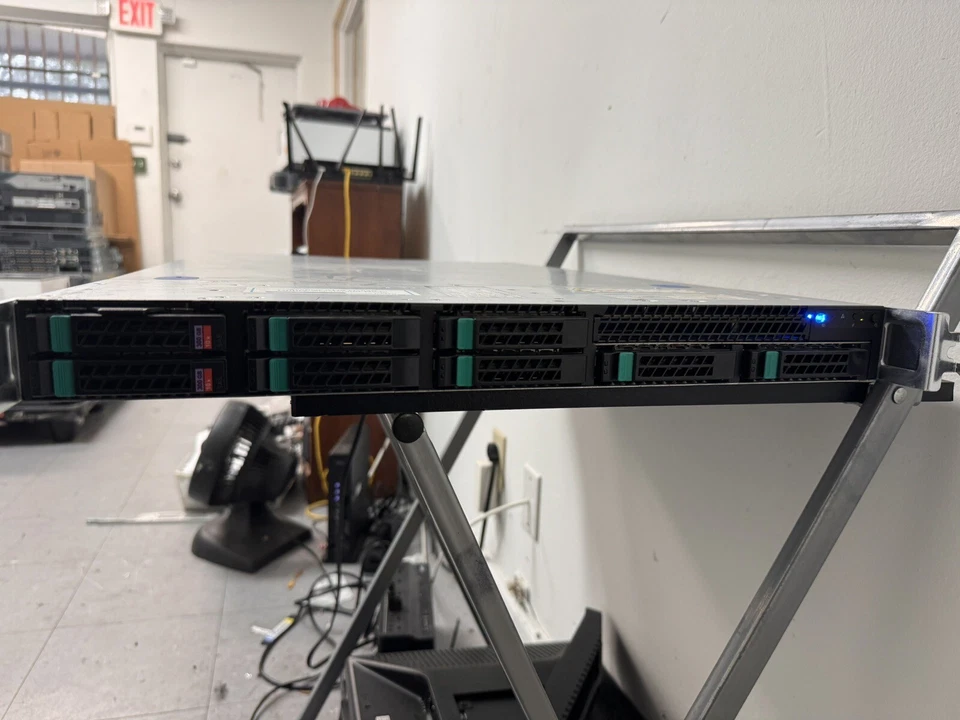 EMC Avamar ADS Gen4S Utility Node 100-580-640 Complete with Drives - Image 2 of 4