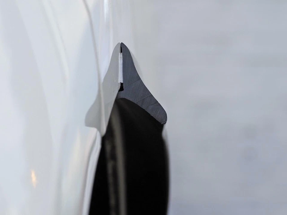 Kotflügelverbreiterung 30mm 3cm PKW SUV Offroad 1x 200cm inkl. TÜV-Prüfbericht - Bild 3 von 4