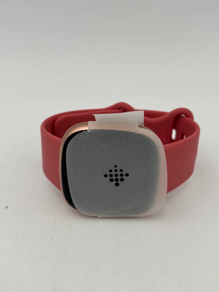 Fitbit Versa 4 Fitness Activity Tracker - Copper Rose Aluminum - MINT Condition! - Image 3 of 4