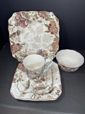 222 Fifth Gabrielle Spring Cream Porcelain 5 Piece Place Setting Floral Boho
