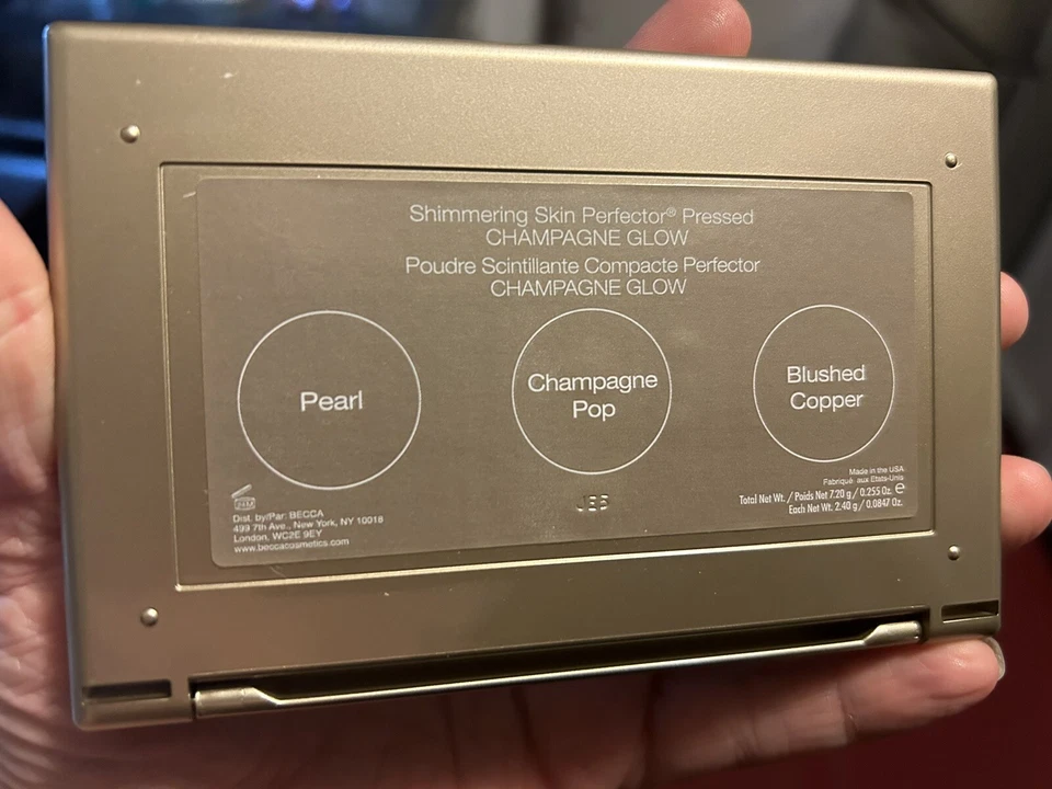 BECCA: Shimmering Skin Palette * Jaclyn Hill Collection * Champagne Glow - NEW! - Image 4 of 4
