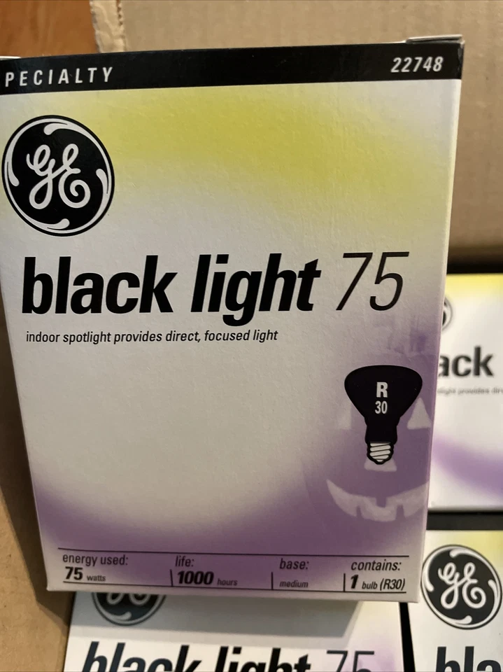 Black Light Bulbs 6 count (1 case) NEW NIB GE 75 watt R30 120 volt - Image 2 of 4