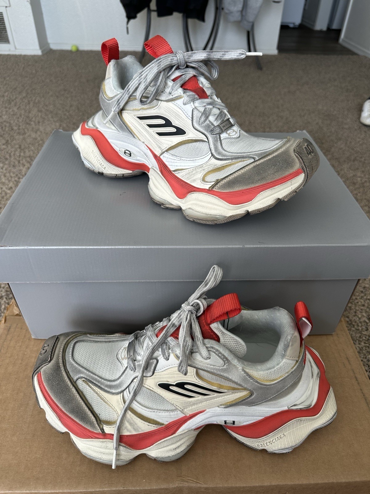 Balenciaga Cargo Sneakers Worn Out Beige Red Men's Size 40  US 7 thumbnail 2