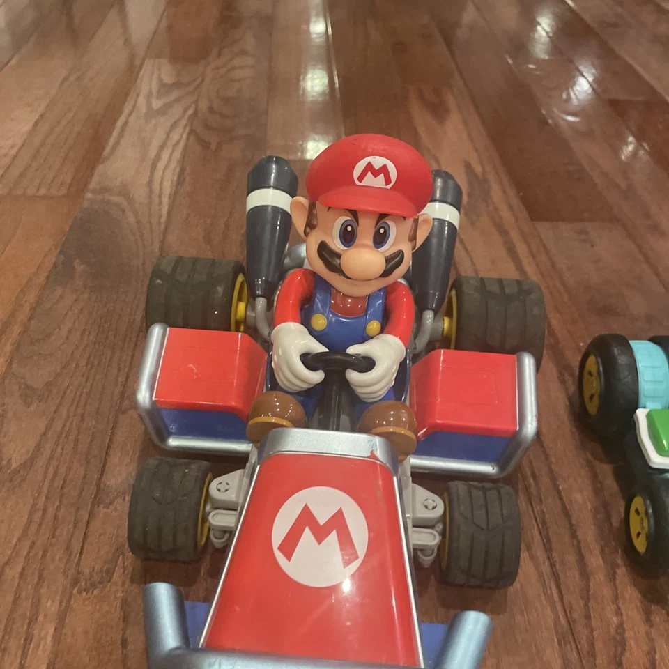 Nintendo Super Mario And Luigi Kart 8 Anti-Gravity Mini RC Racer Set (NO REMOTE) - Image 3 of 4
