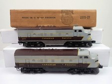 Vintage 1957 Postwar Lionel O No.2373 Canadian Pacific AA Diesel Locomotive Set