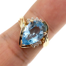 Classic 14k Solid Yellow Gold 3ct Natural Blue Topaz and Diamond Ring Size 6