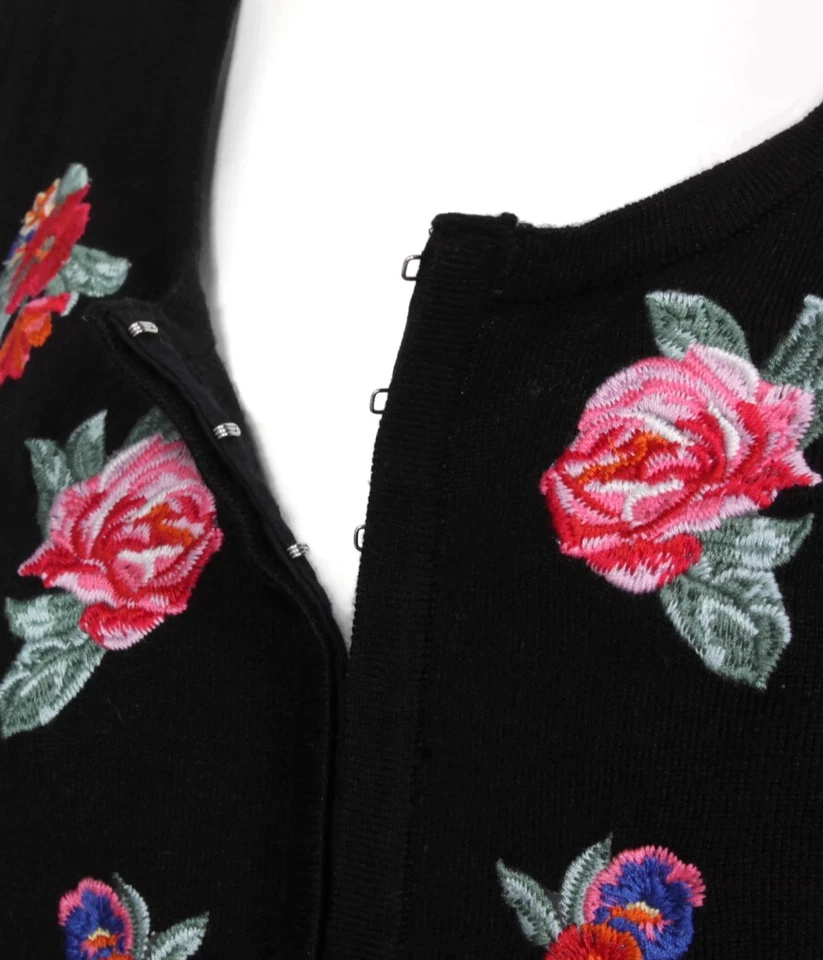 Betsey Johnson Cropped Black Sweater Hook Eye with Floral Applique Size M /246 - Image 3 of 4