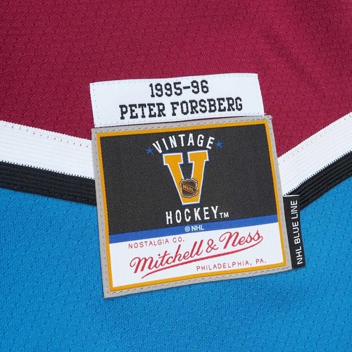 Camiseta Mitchell & Ness Peter Forsberg Colorado Avalanche 1996 Copa Stanley Grande - Imagen 5 de 7