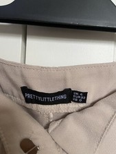stone prettylittlething trousers Size 4 - Split Hem