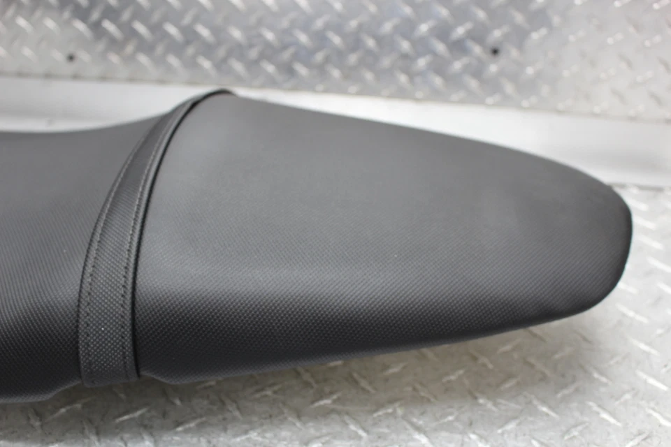 2009 Kawasaki Ninja 650R EX650C ASSENTO DIANTEIRO SELIM DUPLO - Imagem 2 de 4