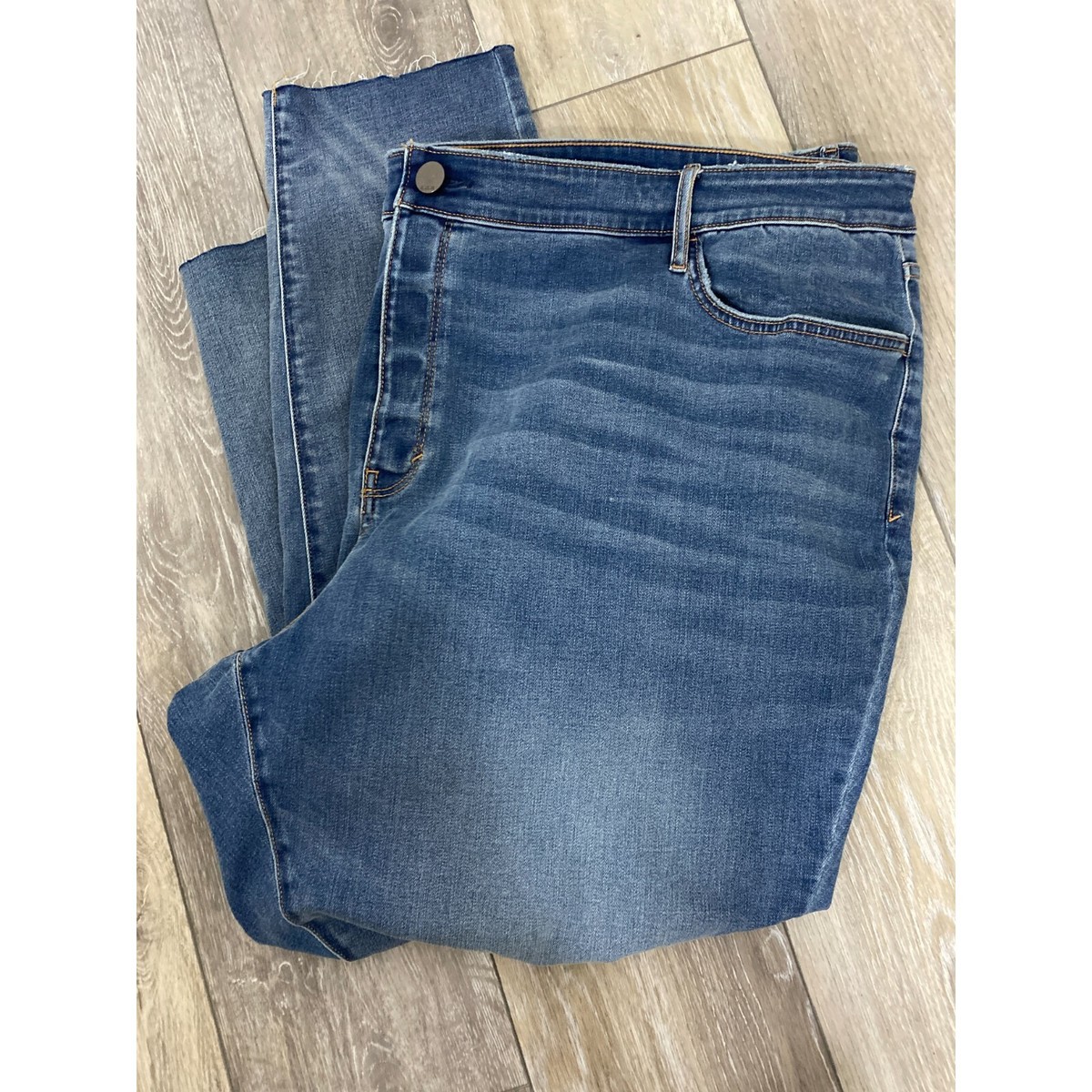 a.n.a A New Approach Women's Mid Rise Jegging Jeans Size 12