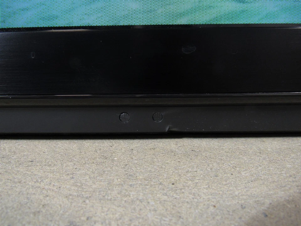 Sharp AQUOS LC-60LE847U 60" Smart LED TV LOCAL PICK UP ONLY - Image 3 of 4