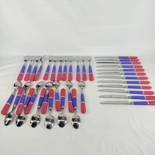 Vintage Flatware Silverware Pink Purple Plastic Handles 37 Pc Set Retro Camper - Picture 11 of 20