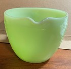 Jeannette Glass Jadeite 2 Cup Measuring Cup — photo 4