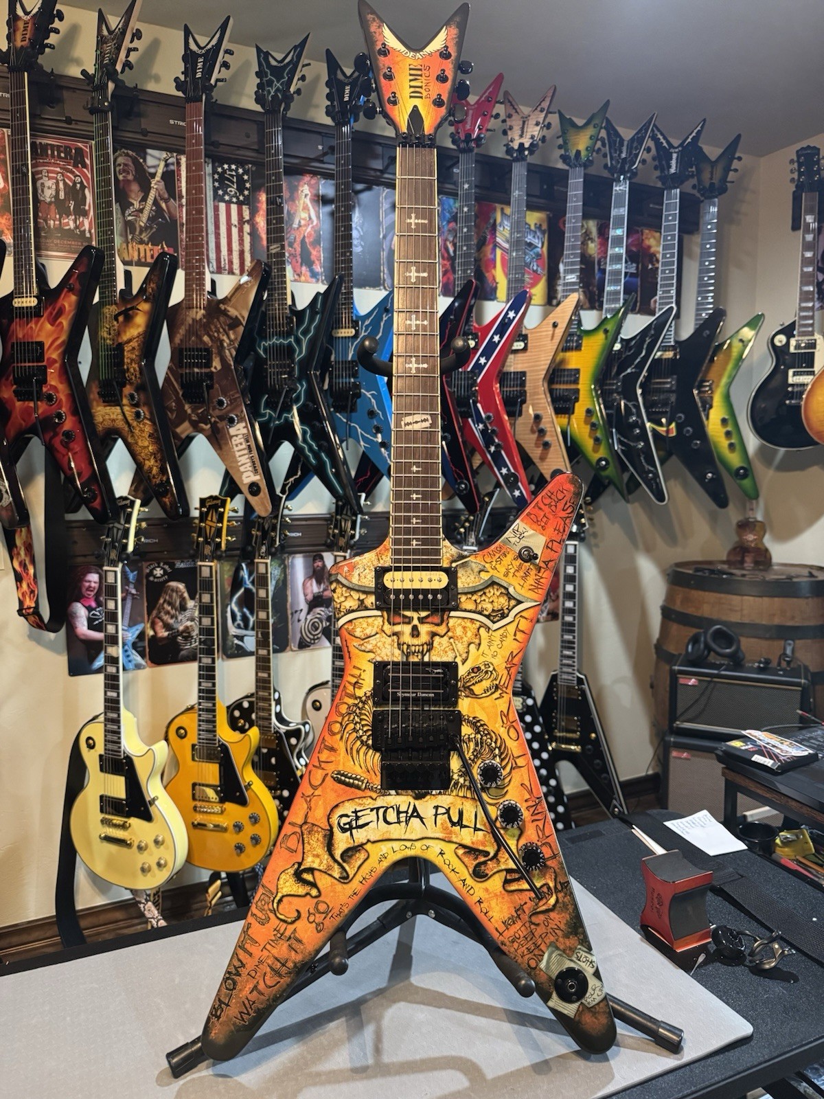 Dean Dimebag Darrell Dimebonics Electric Guitar with Dean Case