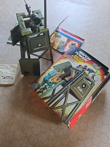 GI Joe Cobra Watch Tower Battle Station Playset 1984