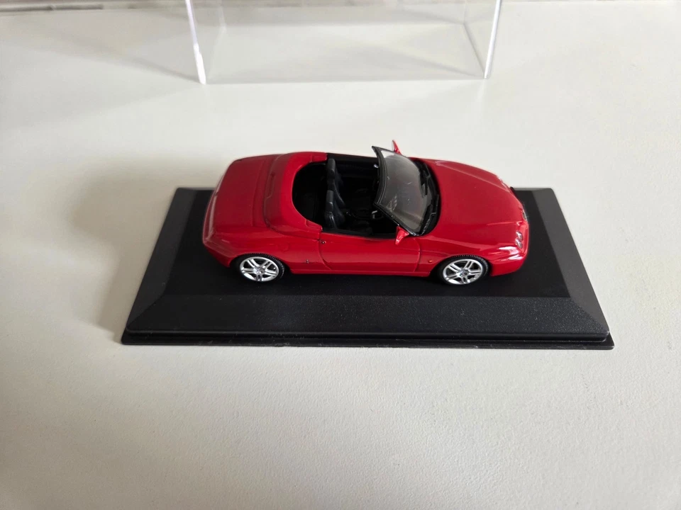 Minichamps 1/43 Alfa Romeo Spider - Rosso (Rosso) - 2004 - 400120332 - Immagine 3 di 4