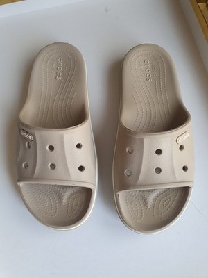 NEU von CROCS  Iconic Comfort M4 W6, Beige, Badeschuhe