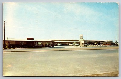 TX, Midland, Triple D Motel, Old Cars, Vintage Postcard