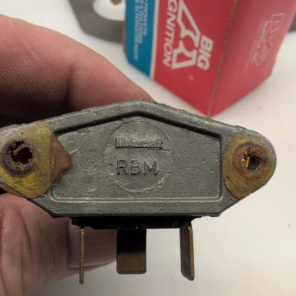 Interruptor atenuador de faros montado en el piso 3 terminales de Motorcraft  Foto 3 de 4