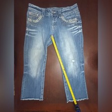 Miss me capri jeans Cuffed Capris Y2K preppy embellished pockets 28 Raw Hem