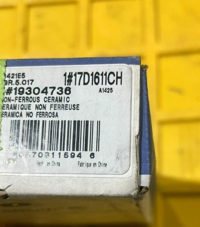 GENUINO NUEVO ACDELCO Juego de pastillas de freno de disco delanteras ACDelco-cerámica 17D1611CH 19304736 Foto 3 de 3