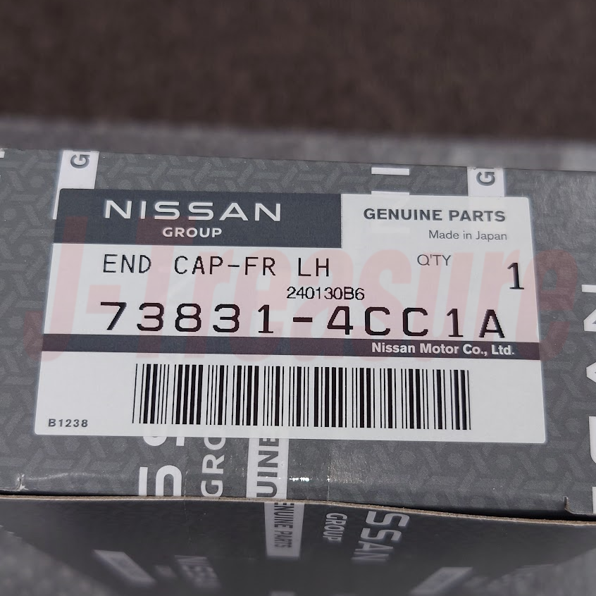 NISSAN ROGUE T32J 2018-2020 Genuine Roof Rack End Cap Front LH