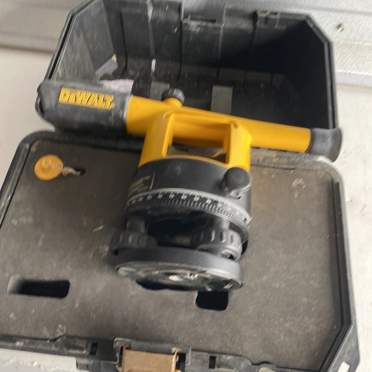 Dewalt dw090pk 20x builders level package new arrivals