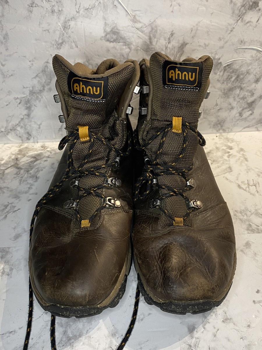 AHNU Hiking Boots Size 14