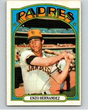 1972 O-Pee-Chee Baseball #7 Enzo Hernandez  San Diego Padres V66031