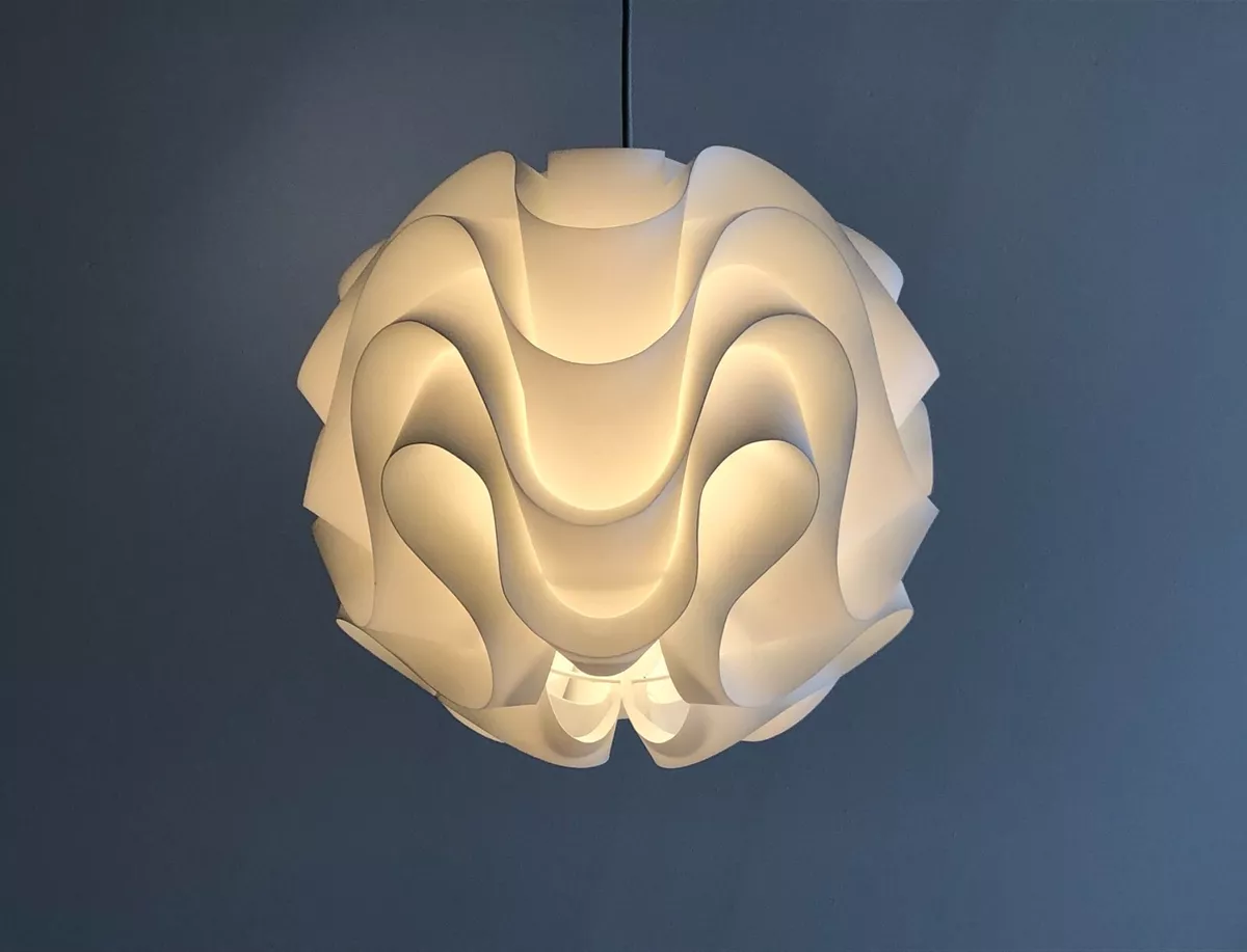 Sinus 172 Ceiling Lamp by Poul Christiansen for Le Klint. Shade