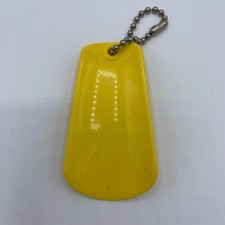 Vintage Keychain TUPPERWARE SHOE HORN Yellow Key Fob Split Ring 1225-7