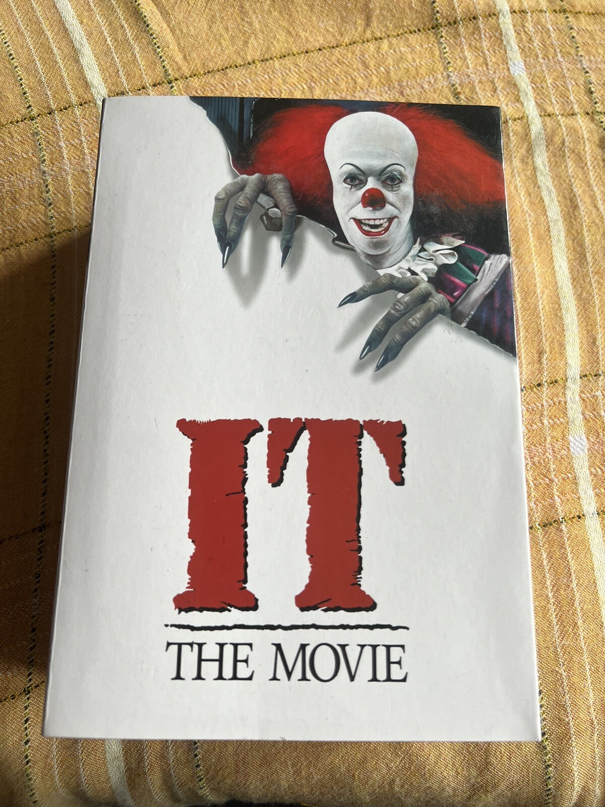 NECA IT 1990 MOVIE FIGURE ULTIMATE PENNYWISE VERSION BOXED STEPHEN KING 2018