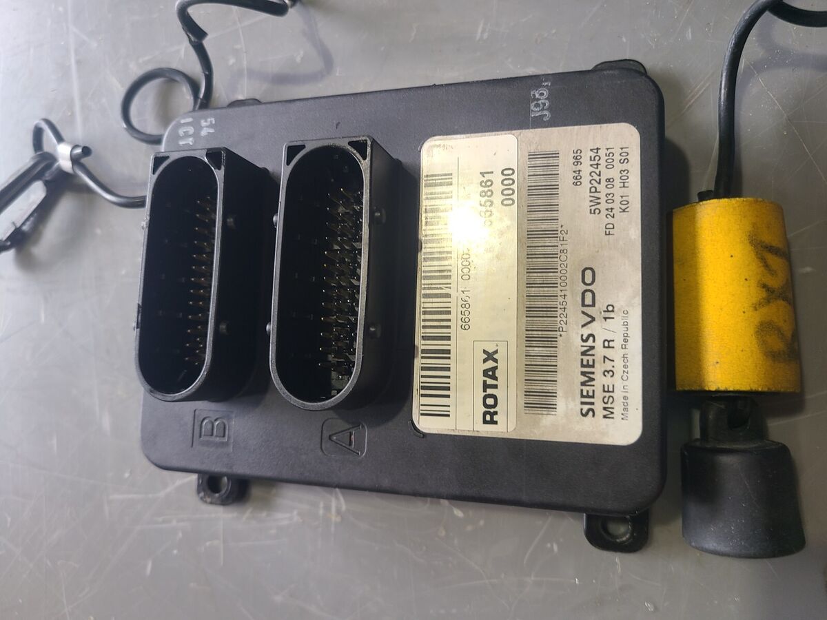 s-l1200.jpg s-l1200.jpg