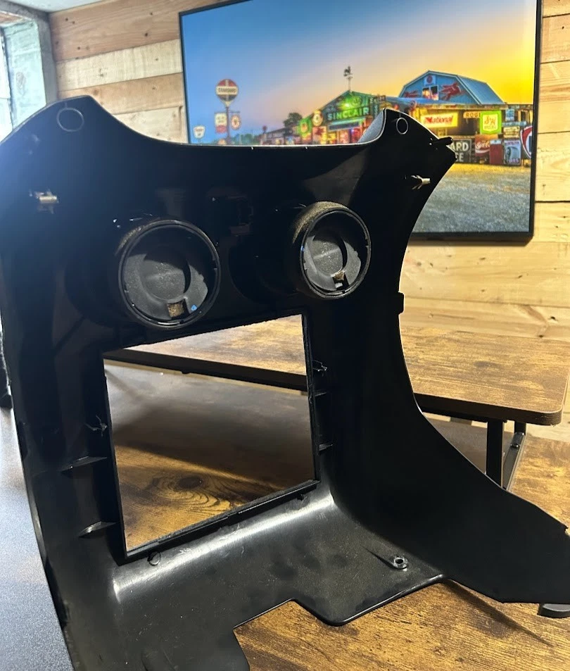 Radio envolvente para tablero central Mitsubishi Eclipse 2000-2005 con bisel de ventilación OEM Foto 3 de 3