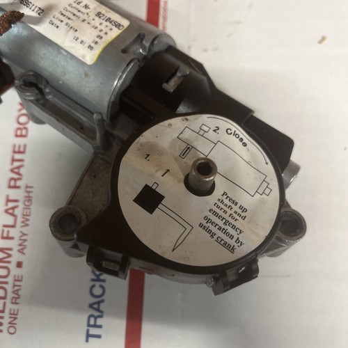 Mini Cooper Convertible Top Folding Sliding Roof Sunroof Motor 67616961172 05-08 - Picture 4 of 4