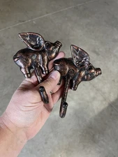 2 Flying Pig With Wings Wall Hook Cast Iron Key Towel Coat Hanger Rustic Brown