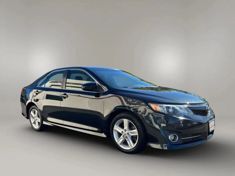 2012 丰田凯美瑞 SE — 第 4/4 张图片