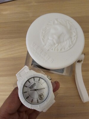 Versus Versace Women's VSPOQ9121 Fire Island 39mm Quartz Watch White Silicone