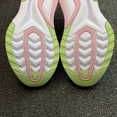 Saucony Endorphin Shift 2 Women display picture 3