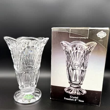 Shannon Crystal 8 Fine Lead Cut “Crystal Freedom” Vase Irish Design W/ boxUp for