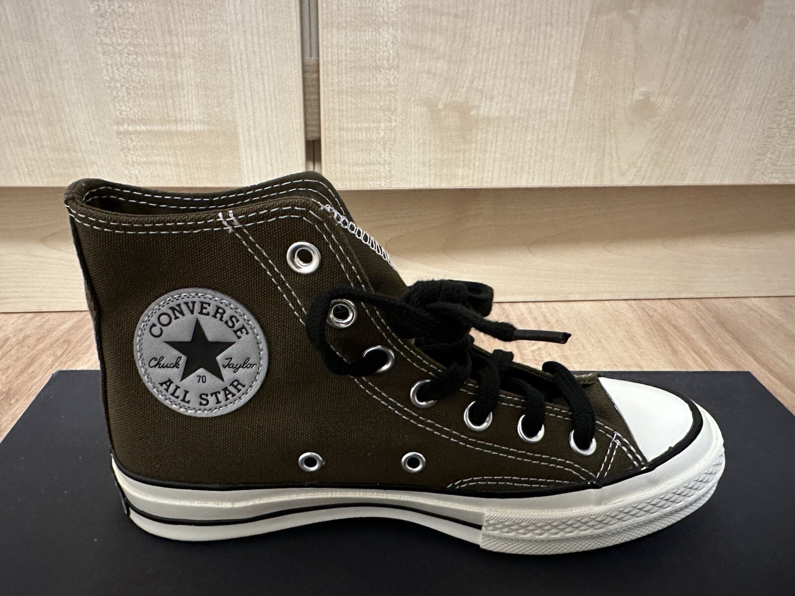 Converse Chuck 70 Vintage High Top Cannvas Trainers Olive 4 1/2 Neu