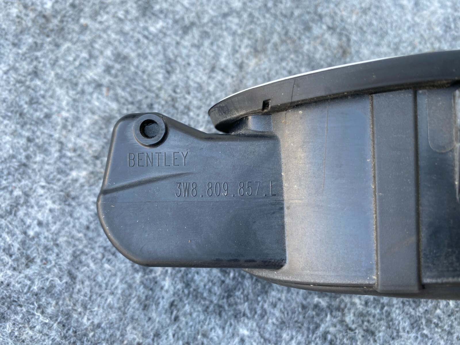 Bentley Continental GT 2012-2015 Fuel cap P/N 3W8809857L