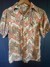 1940s or 50s Abstract Print Rayon Hawaiian Shirt Loop Collar Sz S