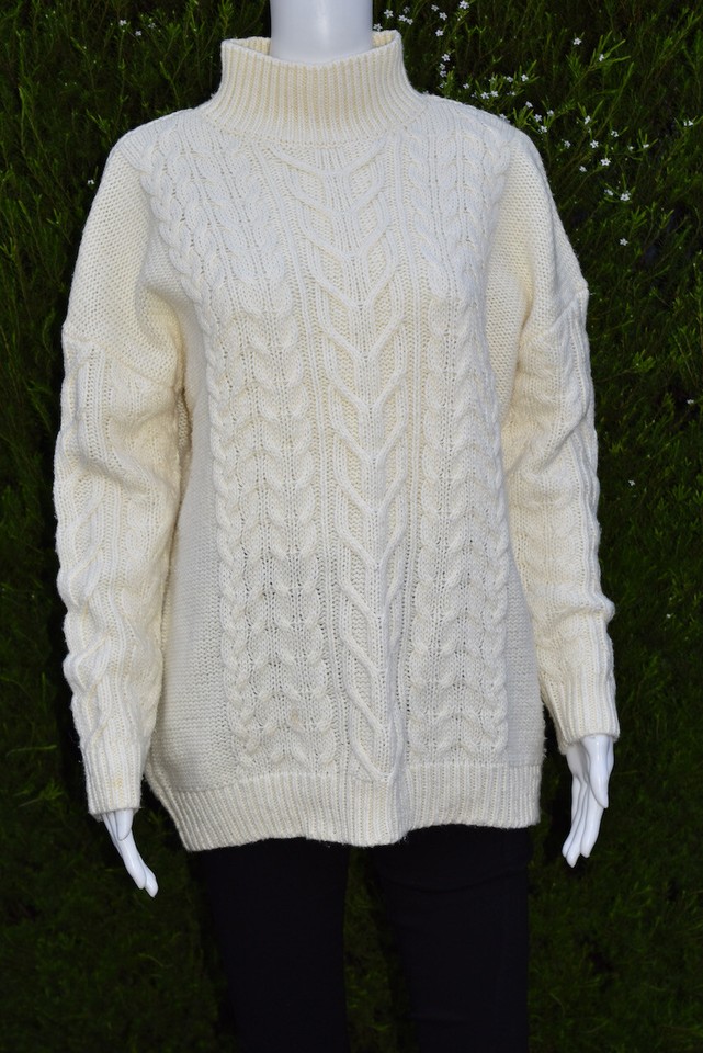 DIVIDED Cream Cable Knit Jumper - Size XS - EUC