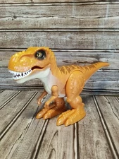 Robo Alive Zuru Robot Attacking Roaring T- Rex Dino Toy. (G)