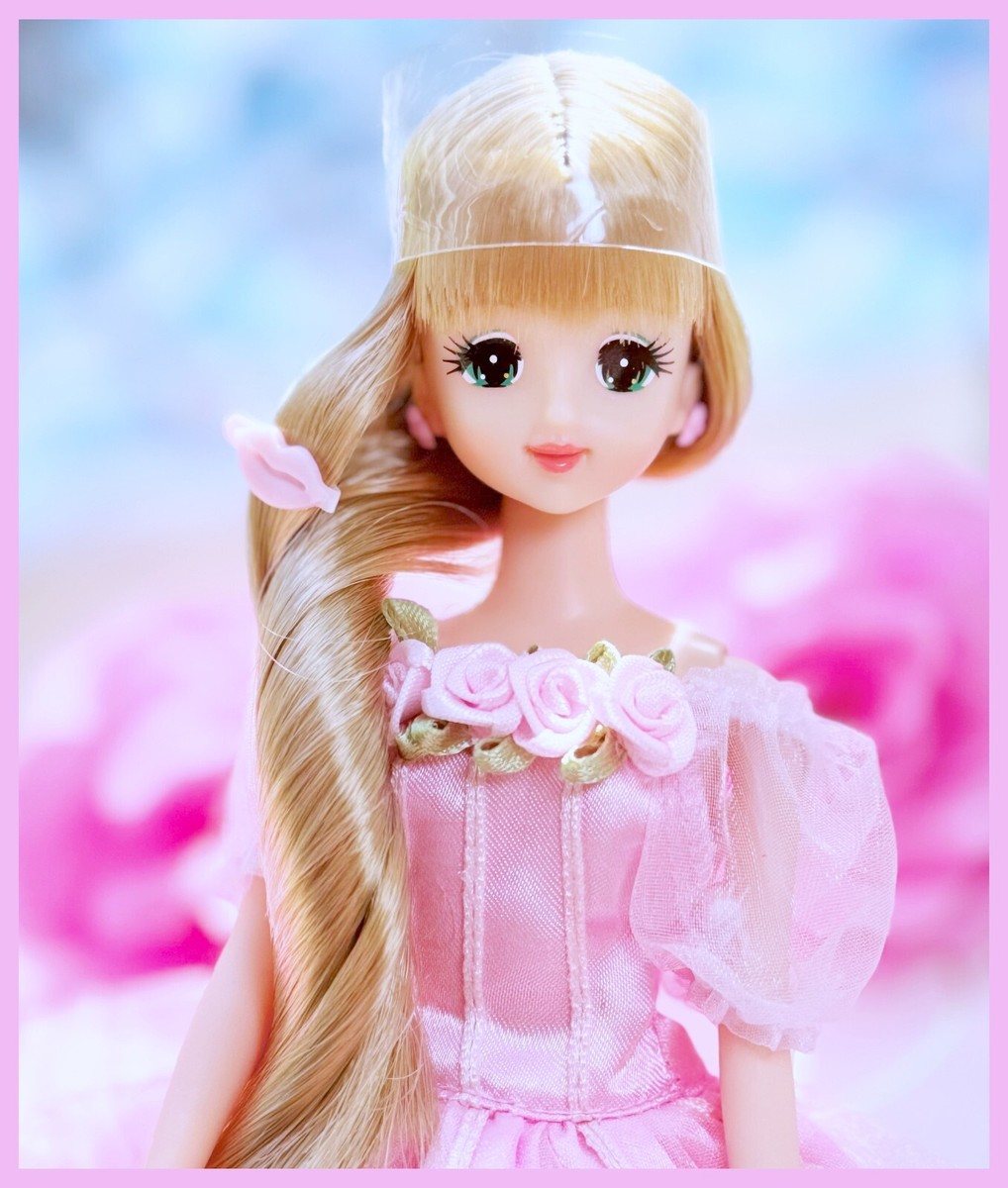 Takara Japan Jenny Original Licca Castle Doll Green Eyes Ash