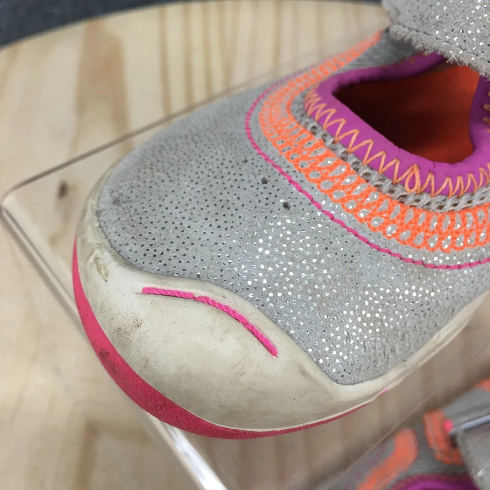 Plae Shoes Youth 10 Emme Mary Jane prata slip on conforto biqueira redonda 103012-0404 - Imagem 4 de 4