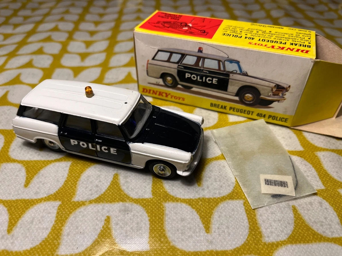 お値下げ！美品レア 仏製DINKY TOYS プジョー404タクシー ミニカー