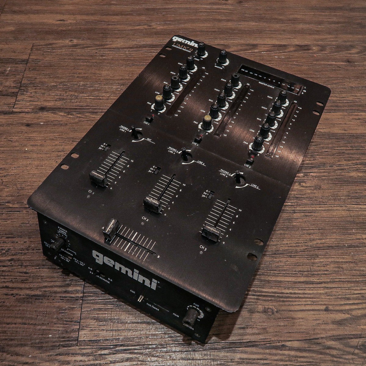 Gemini UMX-9 DJ Mixer Simple Mix Audio Output GRUN SOUND | eBay